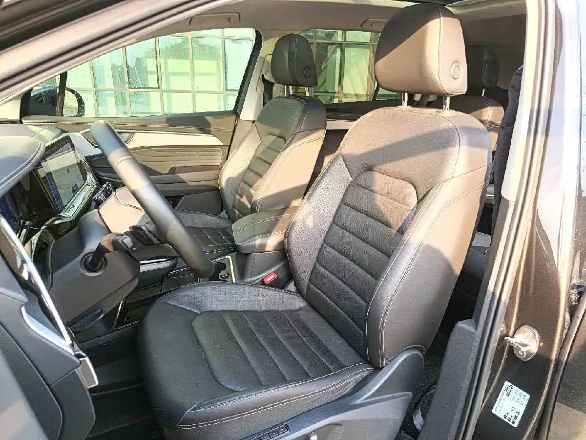 Volkswagen Talagon 2023 380TSI 4WD Luxury Pro Edition фото 13