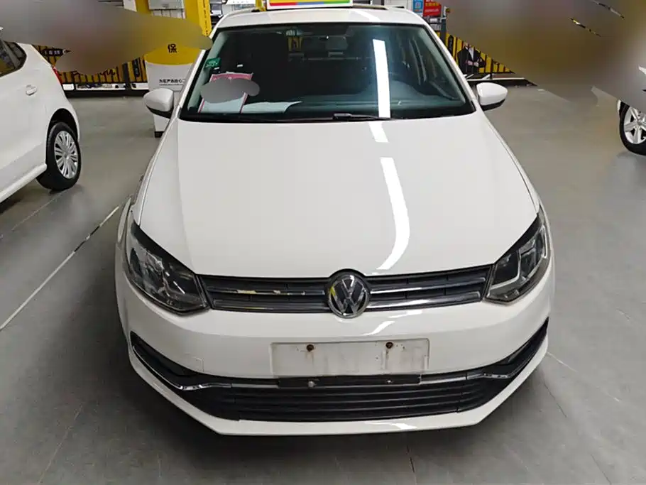 Volkswagen Polo 2016 1.6L Automatic Comfort фото 2