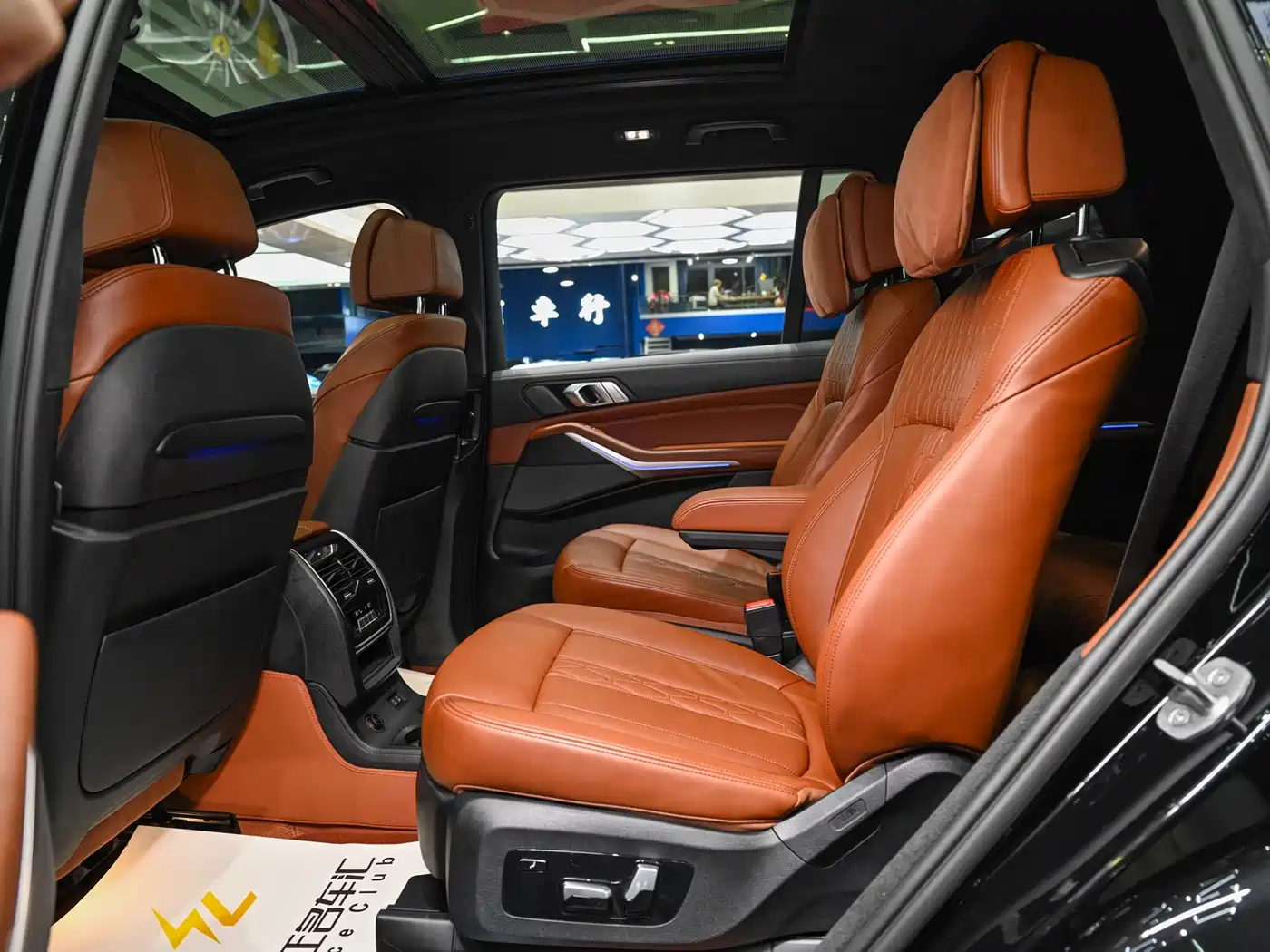 BMW X7 2022 xDrive40i Exclusive M Sport Package фото 19