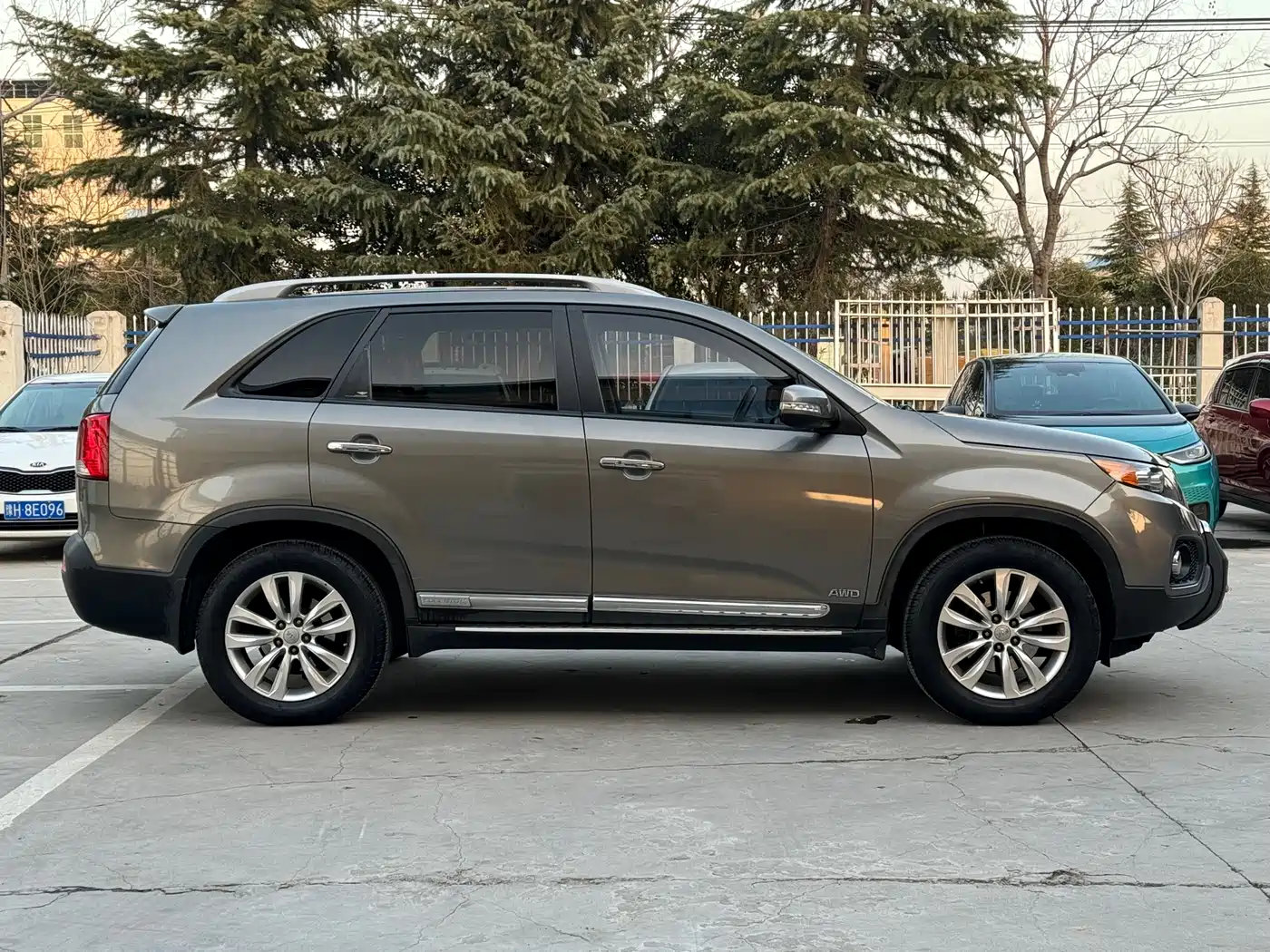 Kia Sorento 2012 2.4L Gasoline Luxury Edition фото 17