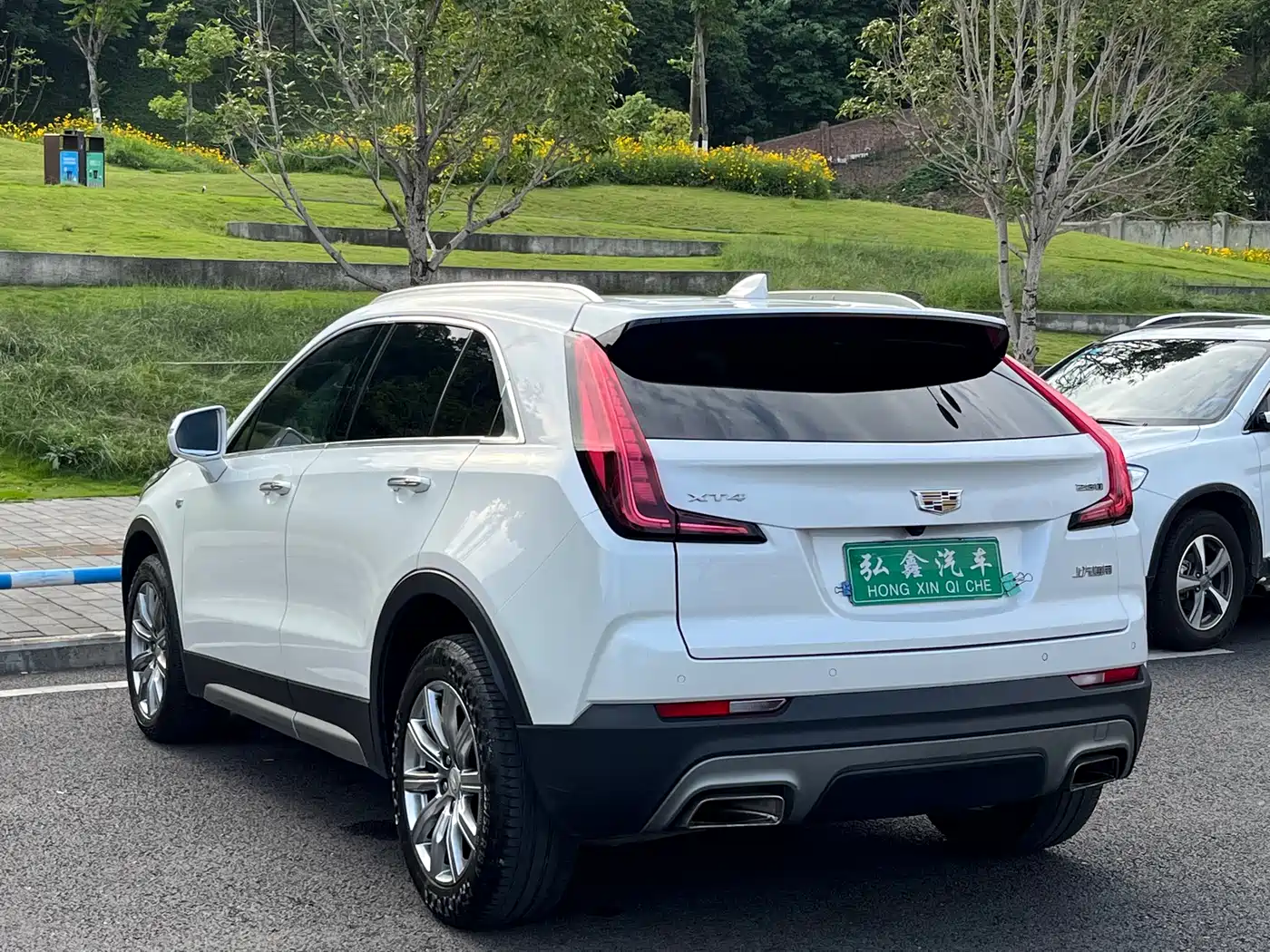 Cadillac XT4 2020 28T FWD Leading Trim фото 5