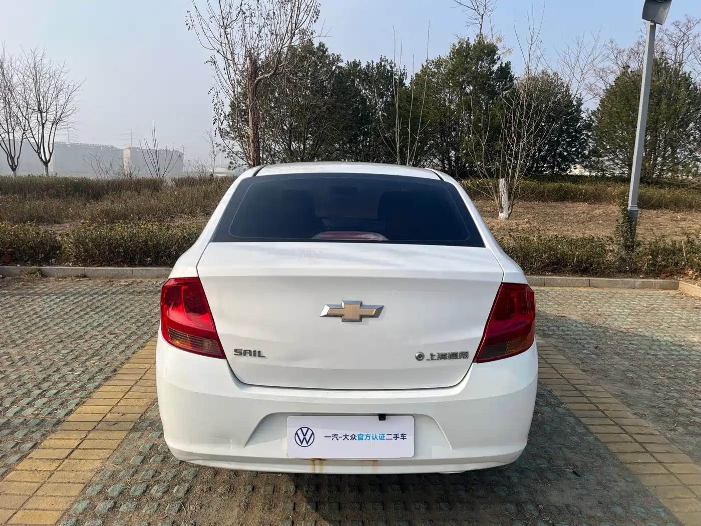 Chevrolet Sail 2013 Sedan 1.2L Manual Fashion Edition фото 9