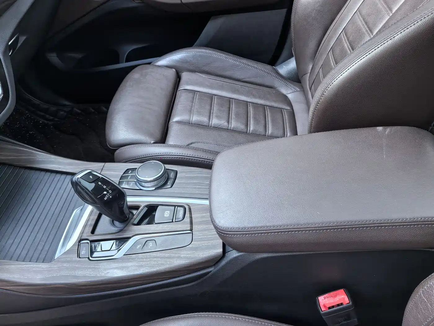 BMW X3 2021 xDrive28i Luxury Package фото 14