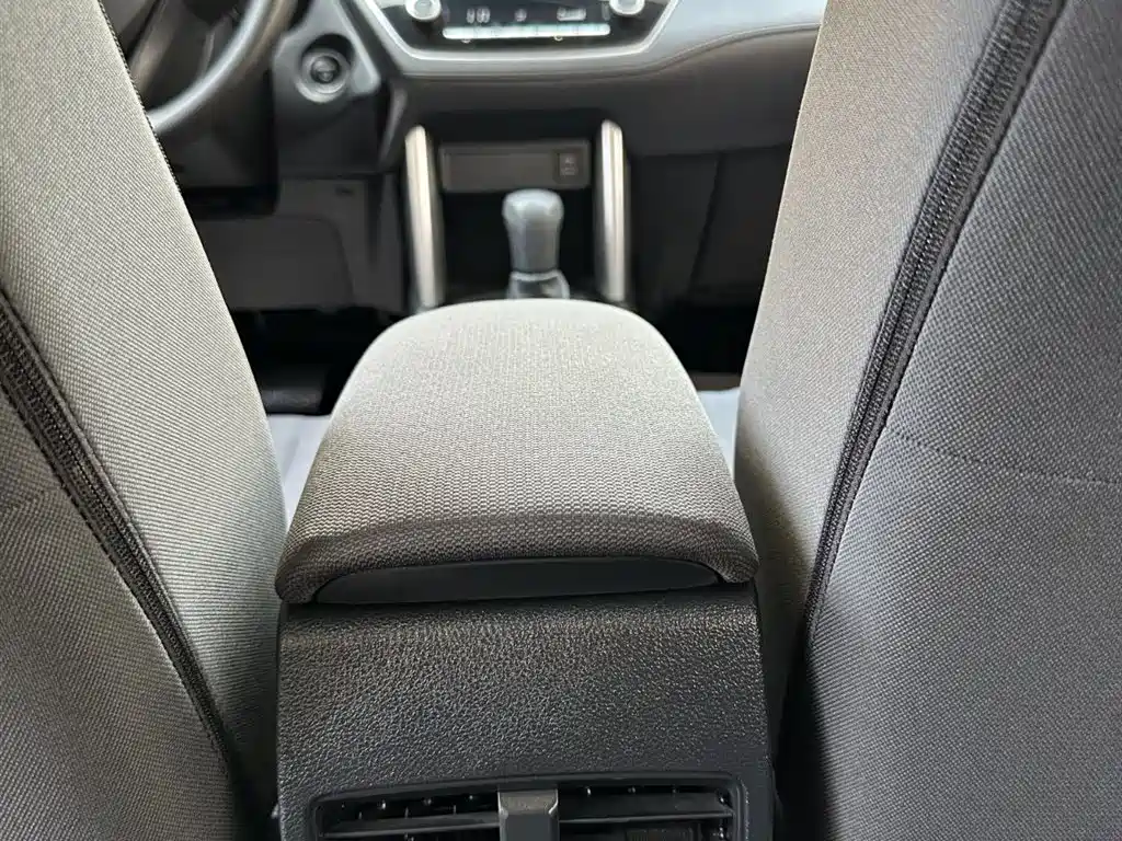 Toyota Corolla Cross 2024 2.0L Smart Hybrid Dual Engine Pioneer Edition фото 12