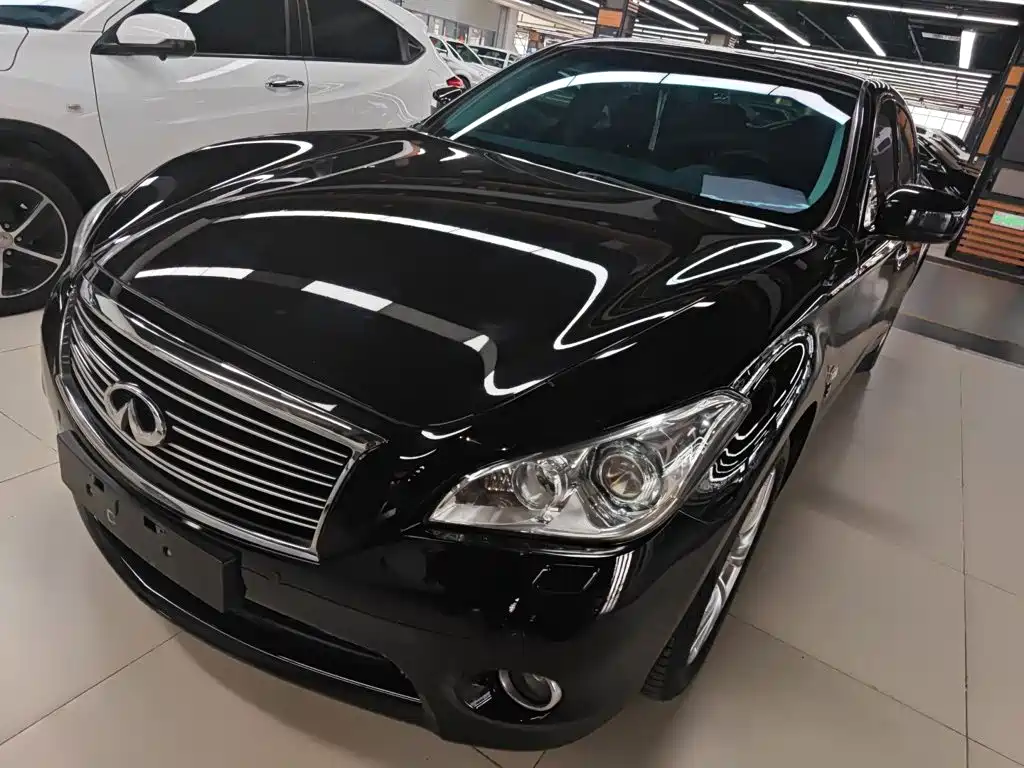 Infiniti Q70 2014 2013 Q70L 2.5L Premium