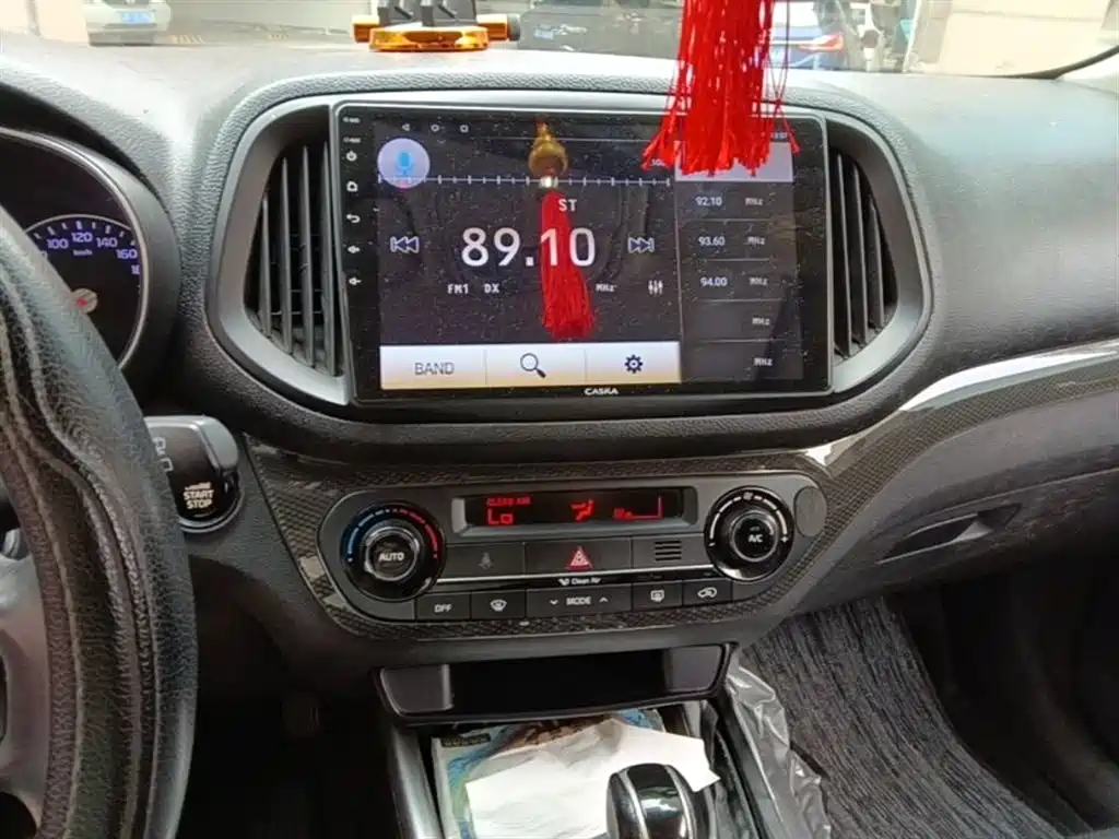 Kia KX3 Smart Run 2015 2.0L Automatic 2WD DLX фото 6
