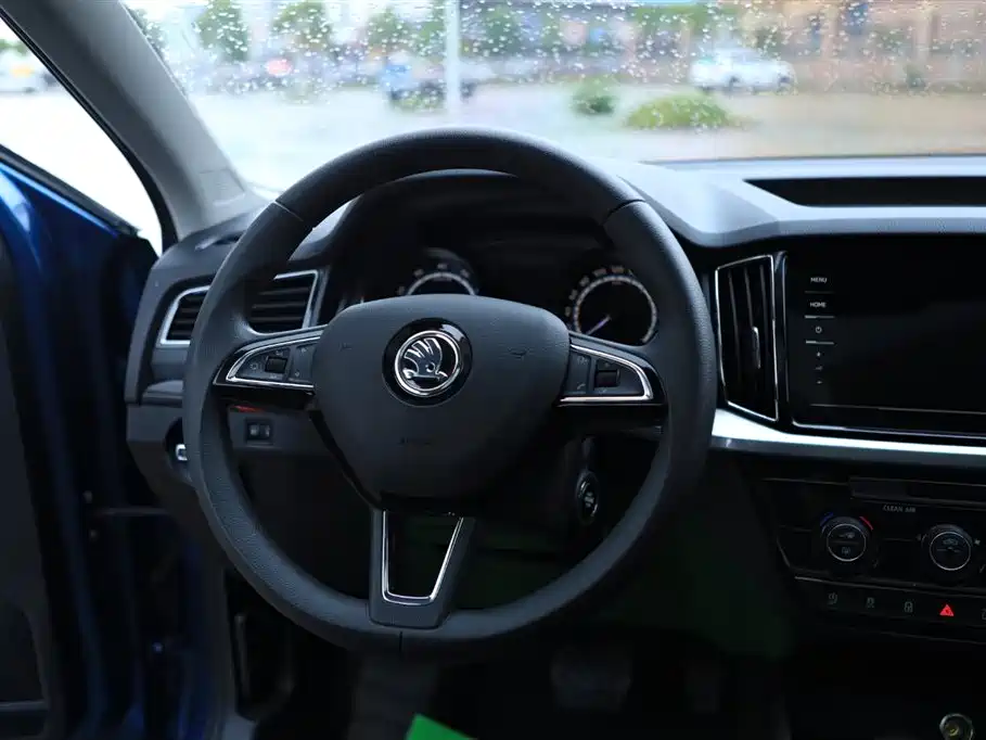 Škoda Kamiq 2021 GT TSI230 DSG Flagship Edition фото 15