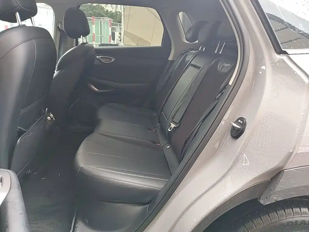 BYD Hai Shi 05 EV 2025 2025 520KM Smart Navigation Edition