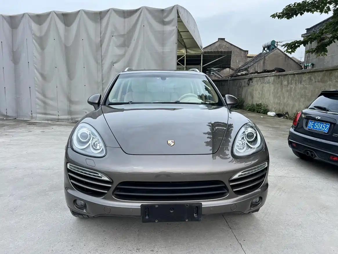 Porsche Cayenne 2011 Cayenne 3.0T фото 2