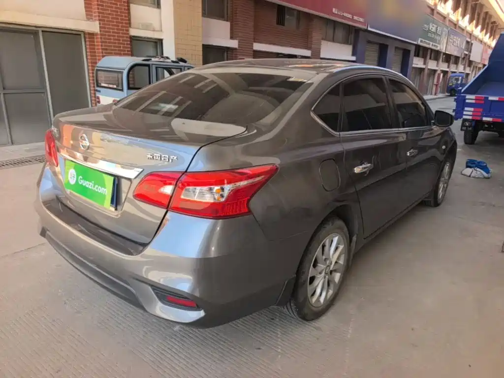 صورة 7 - Nissan Sylphy