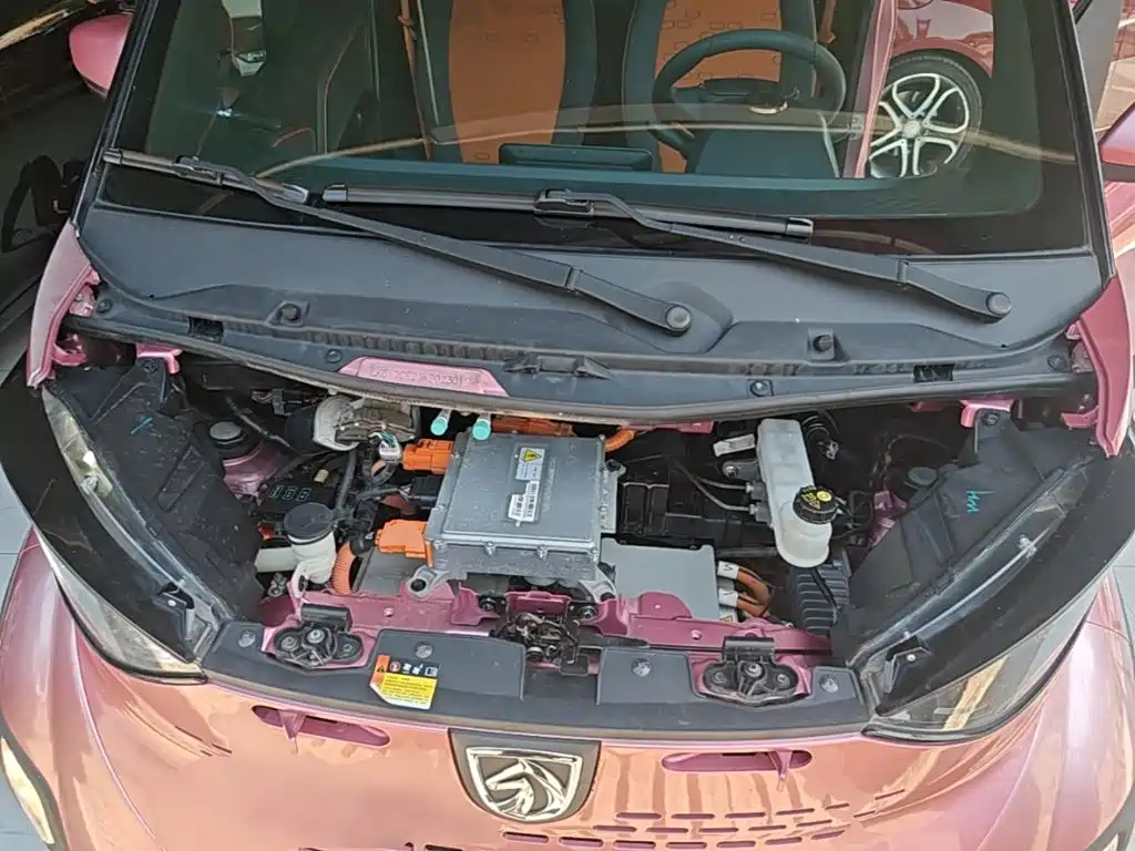 Фото 20 - Baojun E100
