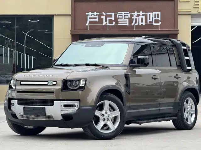 Land Rover Defender 2020