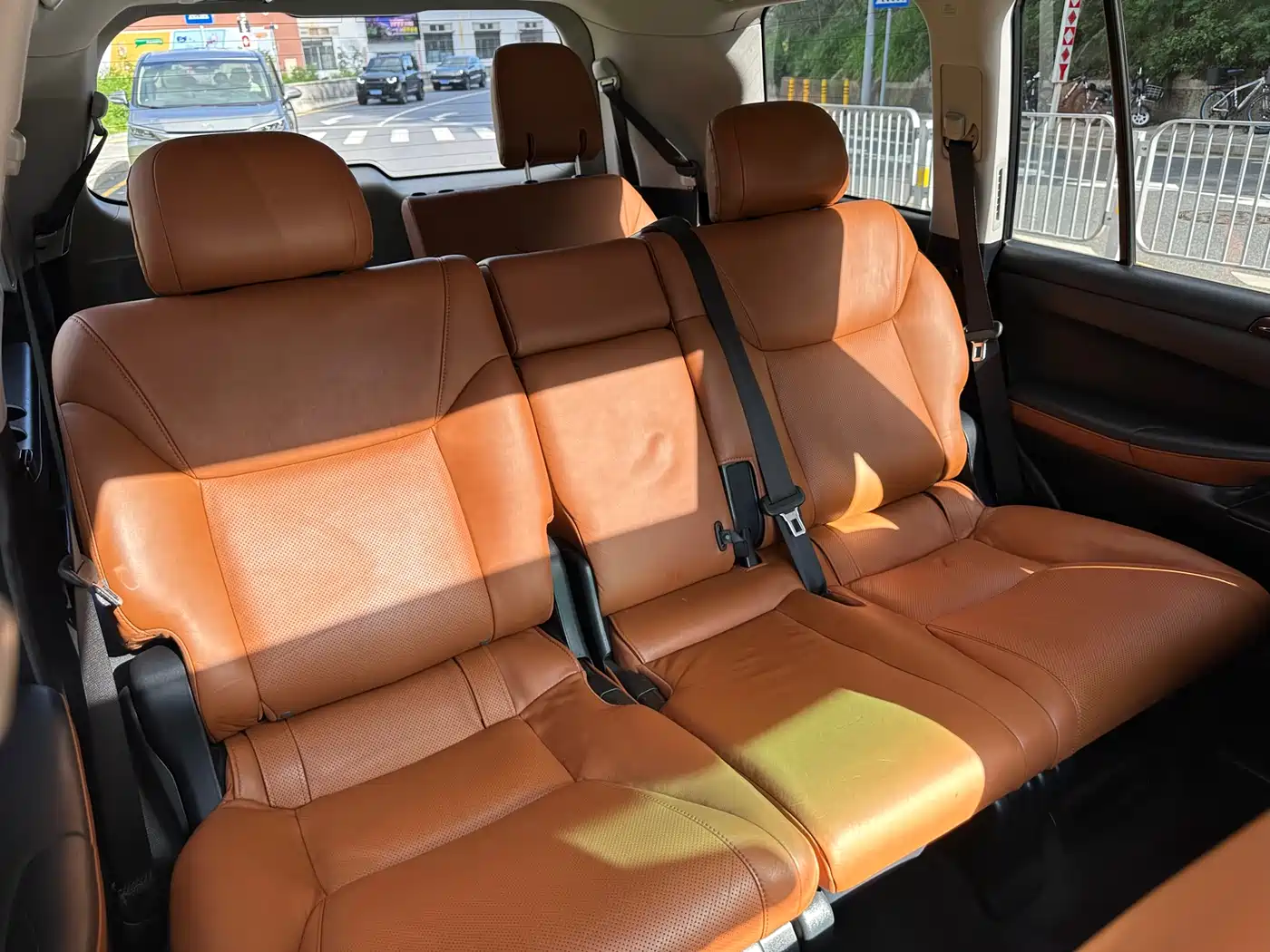 Lexus LX 2012 Model 570 фото 13
