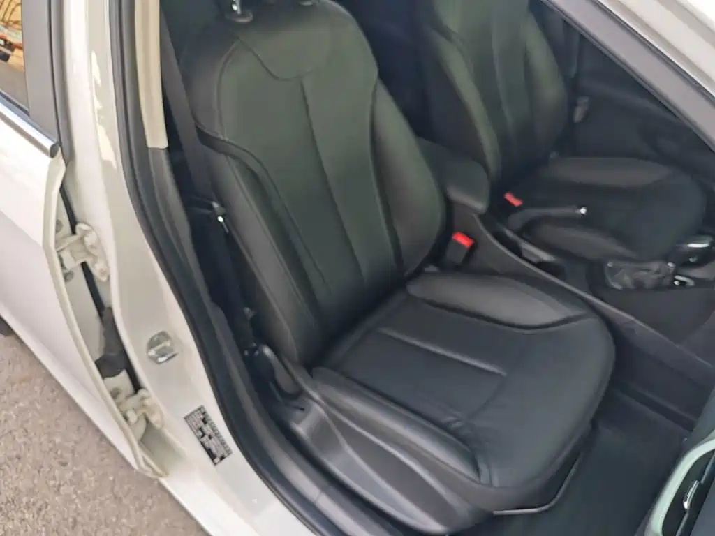 Buick Excelle GT 2019 2019 18T Automatic Connected Elite (China V)