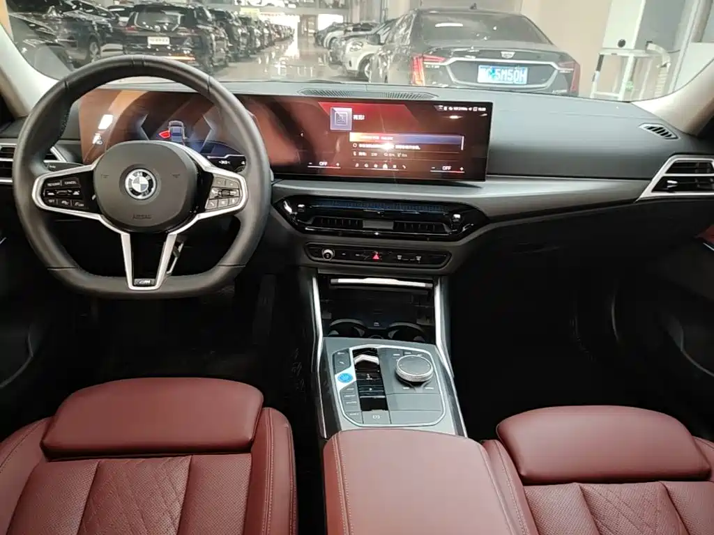 BMW i3 2025 2025 eDrive 35 L