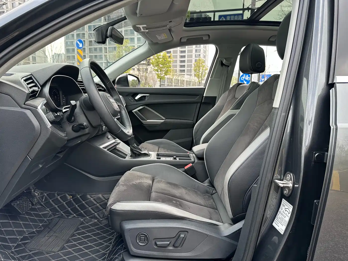 Audi Q3 2019 35 TFSI Progressive Sport фото 8