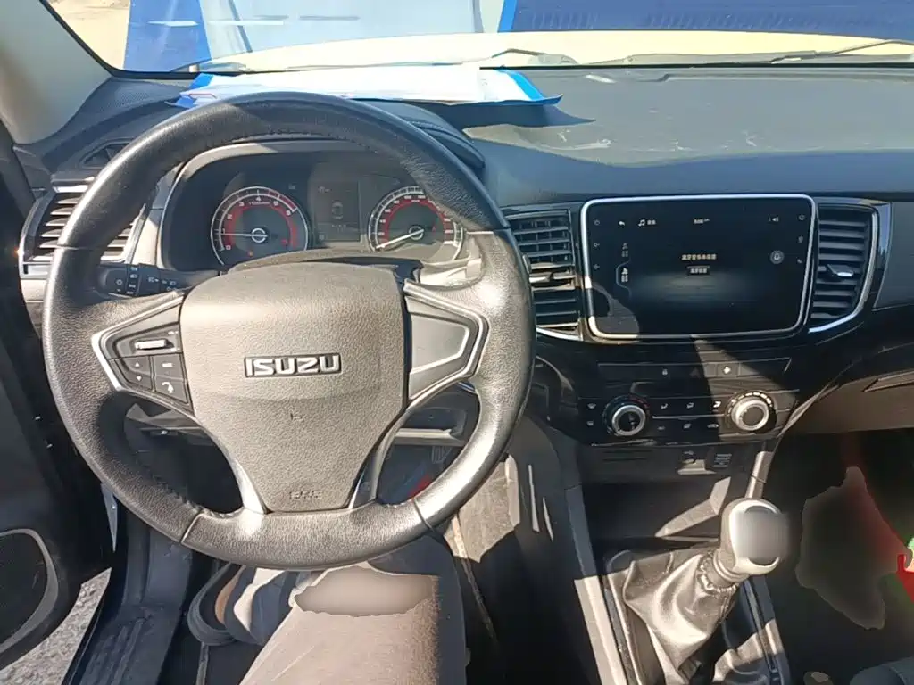 Isuzu Lingtuo 2021 2020 2.5T 2WD Manual Navigation Extended China VI JE4D25Q6A