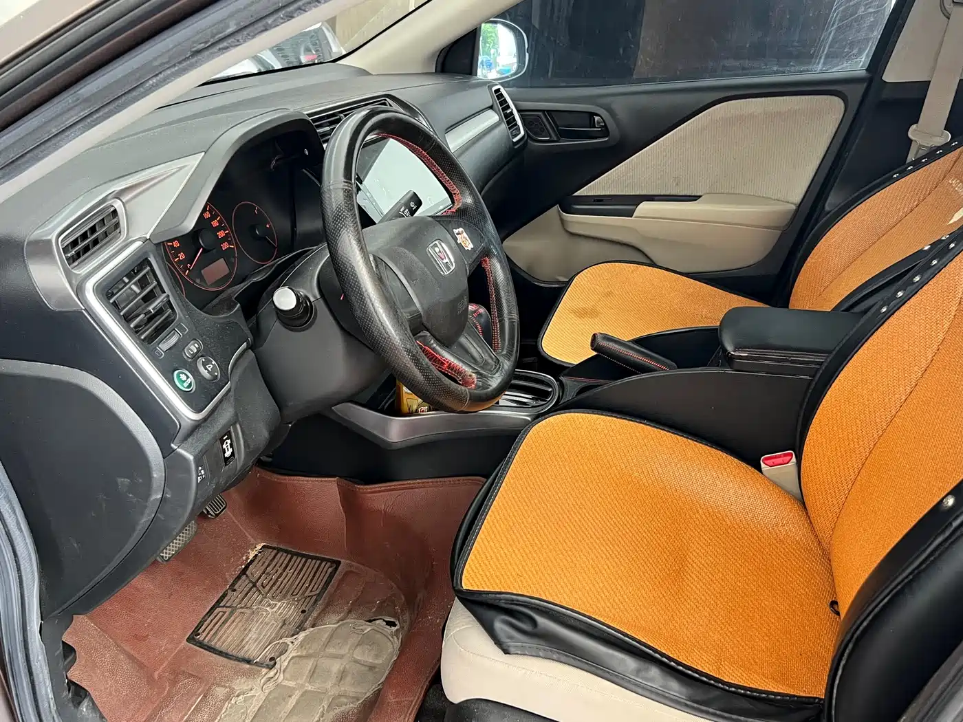 Honda Greiz 2017 2016 1.5L CVT Classic Edition