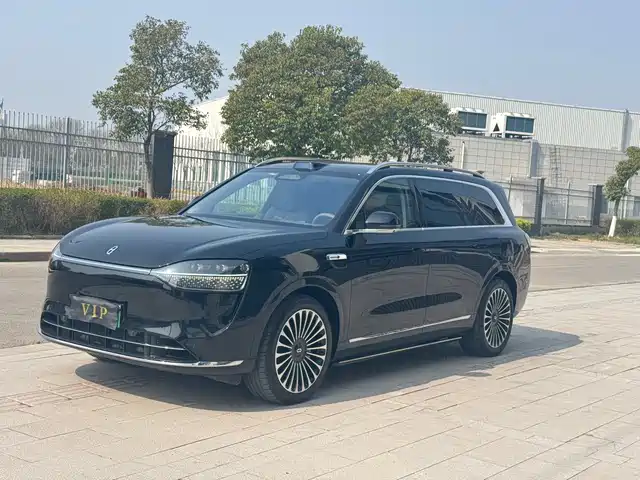 AITO ASK THE WORLD M9