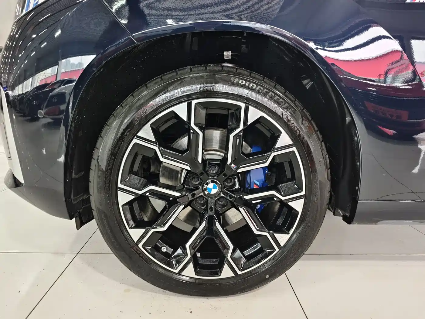 BMW X3 2025 xDrive30L Premium Model M Sport Black Package фото 12