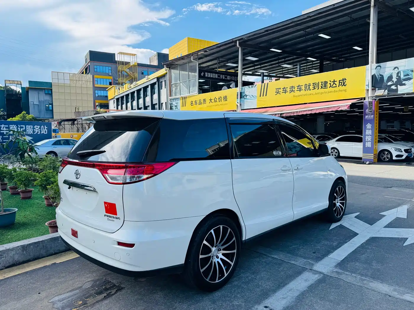 Toyota Previa 2012 2.4L 7-Seater Standard Edition фото 4