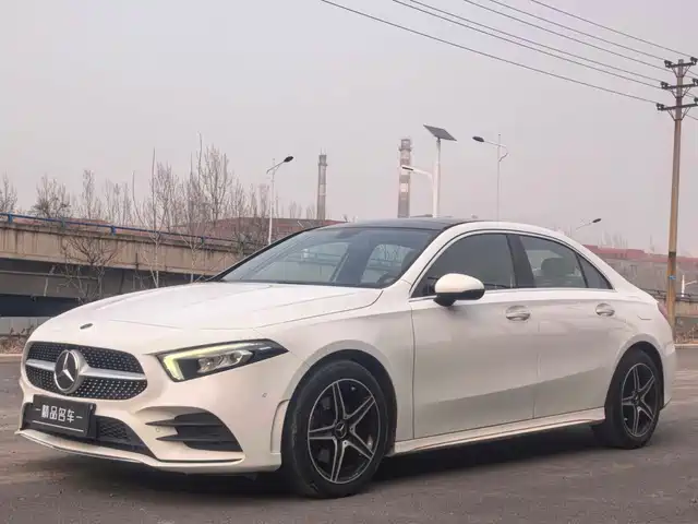 MERCEDES-BENZ A CLASS