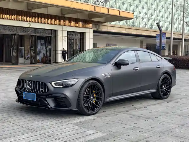 MERCEDES-BENZ AMG GT