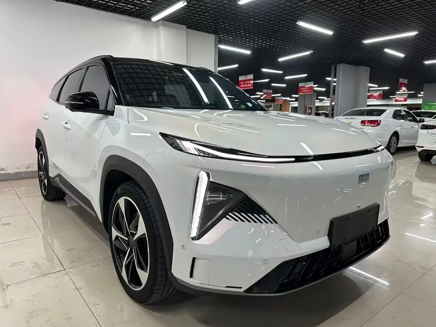 Geely Galaxy Galaxy L7 2023 Model 1.5T 115km Asian Games Phantom Edition фото 3