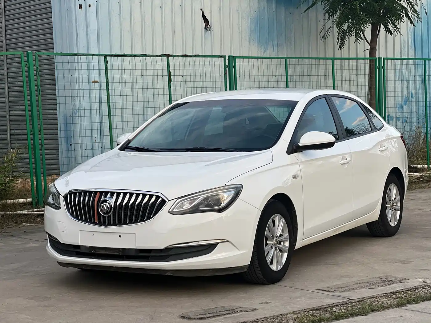 Buick Excelle 2017 15N Automatic Progressive