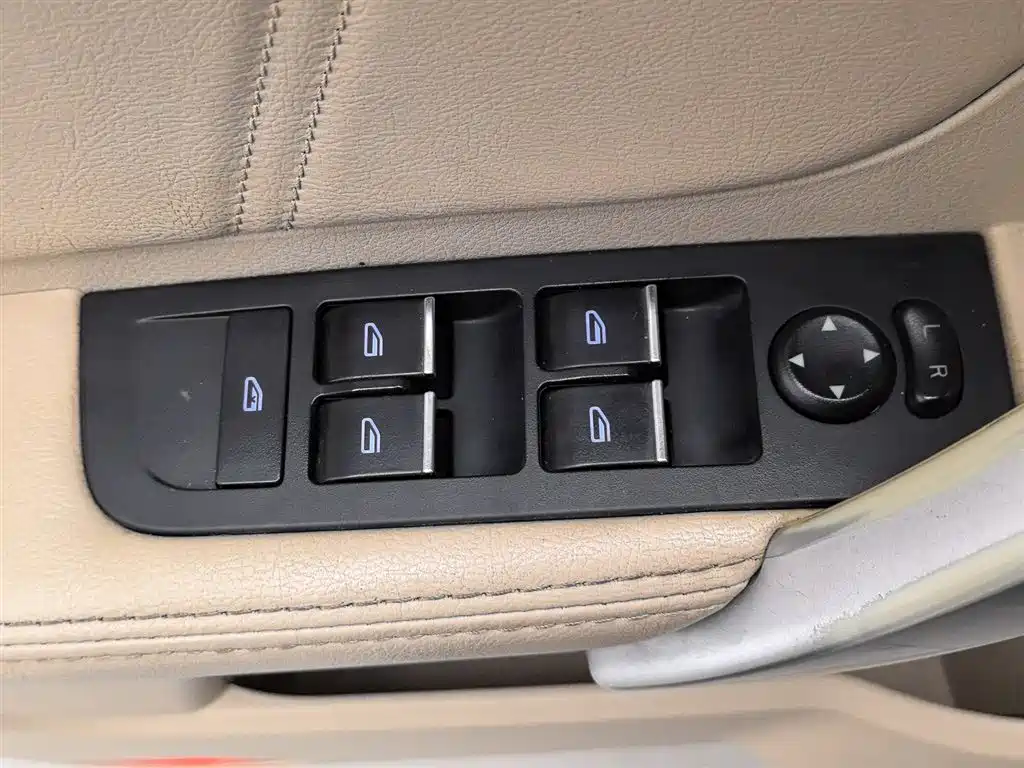 GEELY AUTOMOBILE EMGRAND