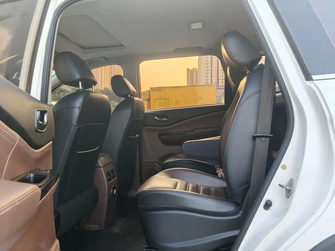 Dongfeng Fengxing Fengxing SX6 2016 2016 1.6L Manual Luxury