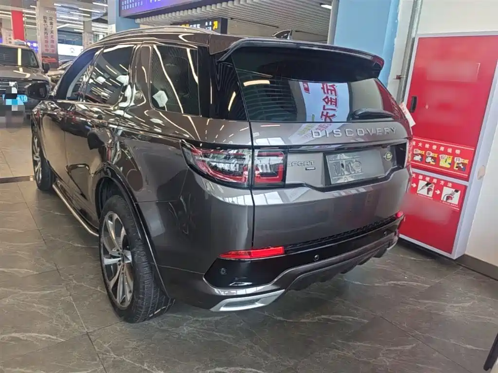 Land Rover Discovery Sport 2023 249PS R-Dynamic S Performance Version фото 5