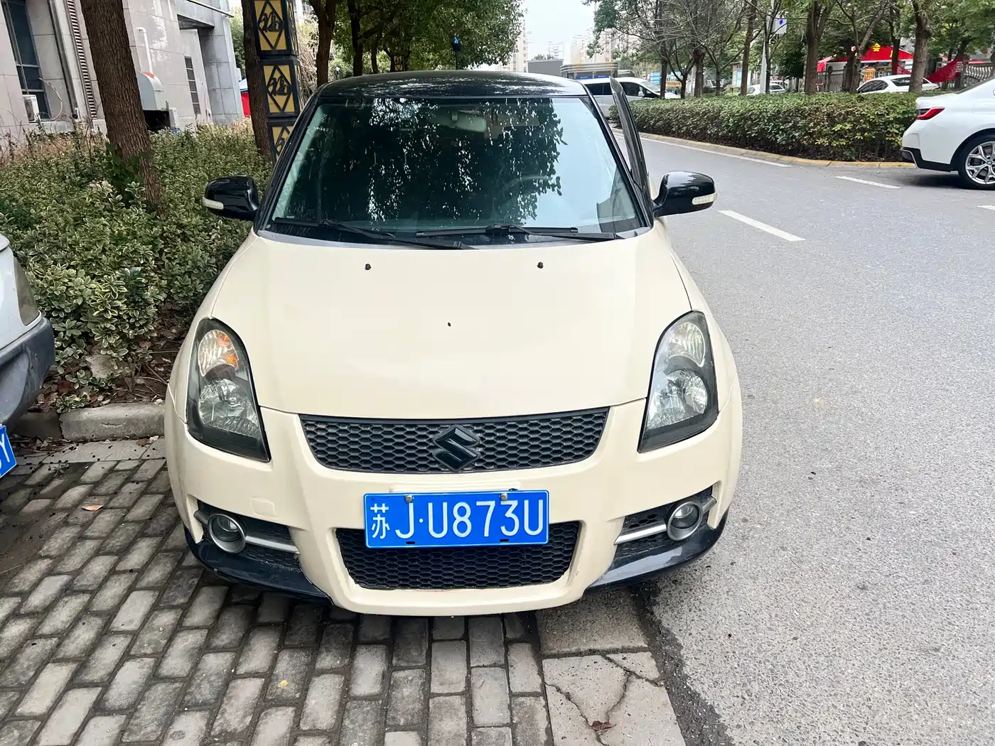Suzuki Swift 2012 2011 Model 1.5L Automatic Sport