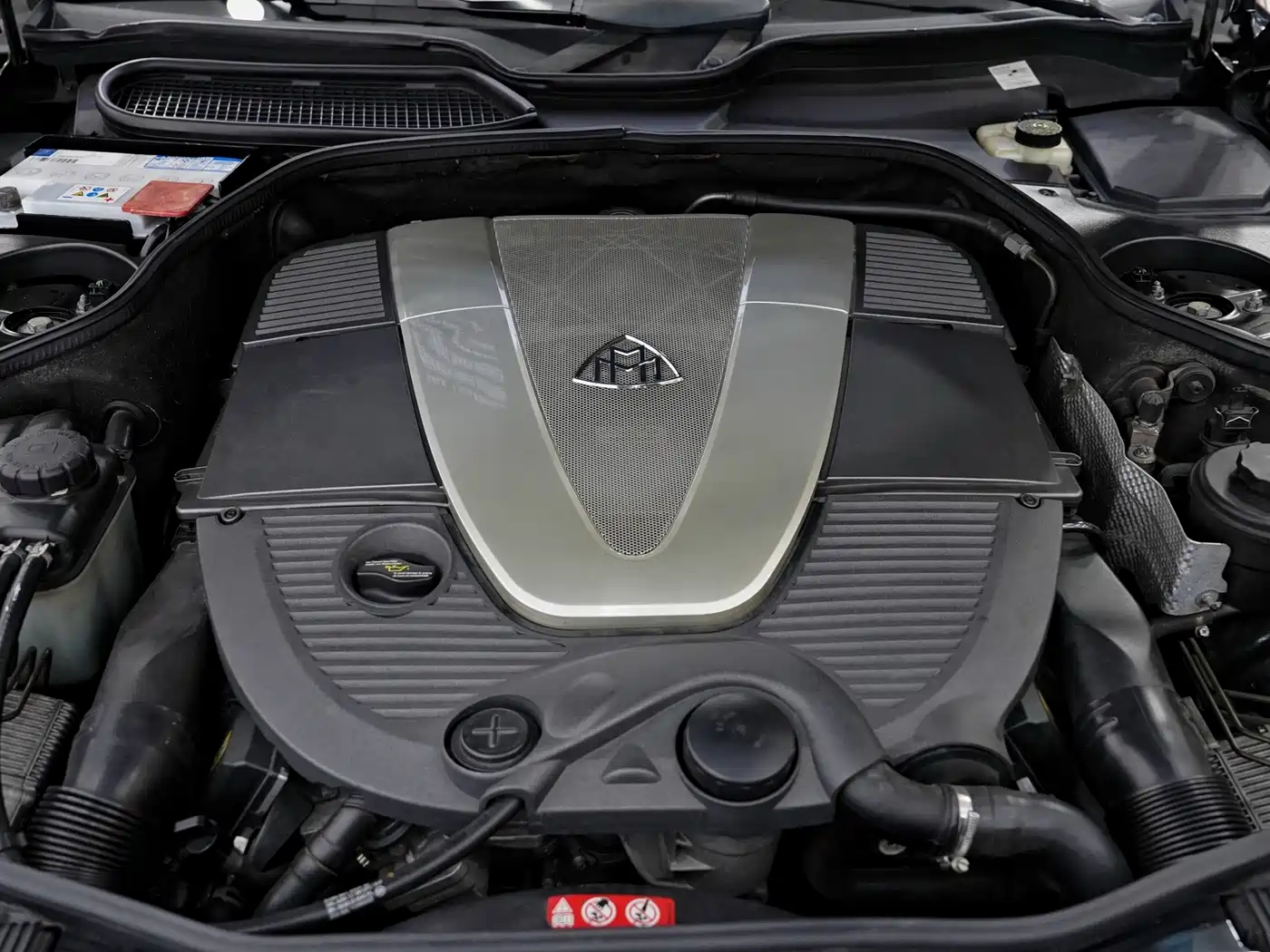 Maybach Maybach 2011 2005 Model 5.5T 62