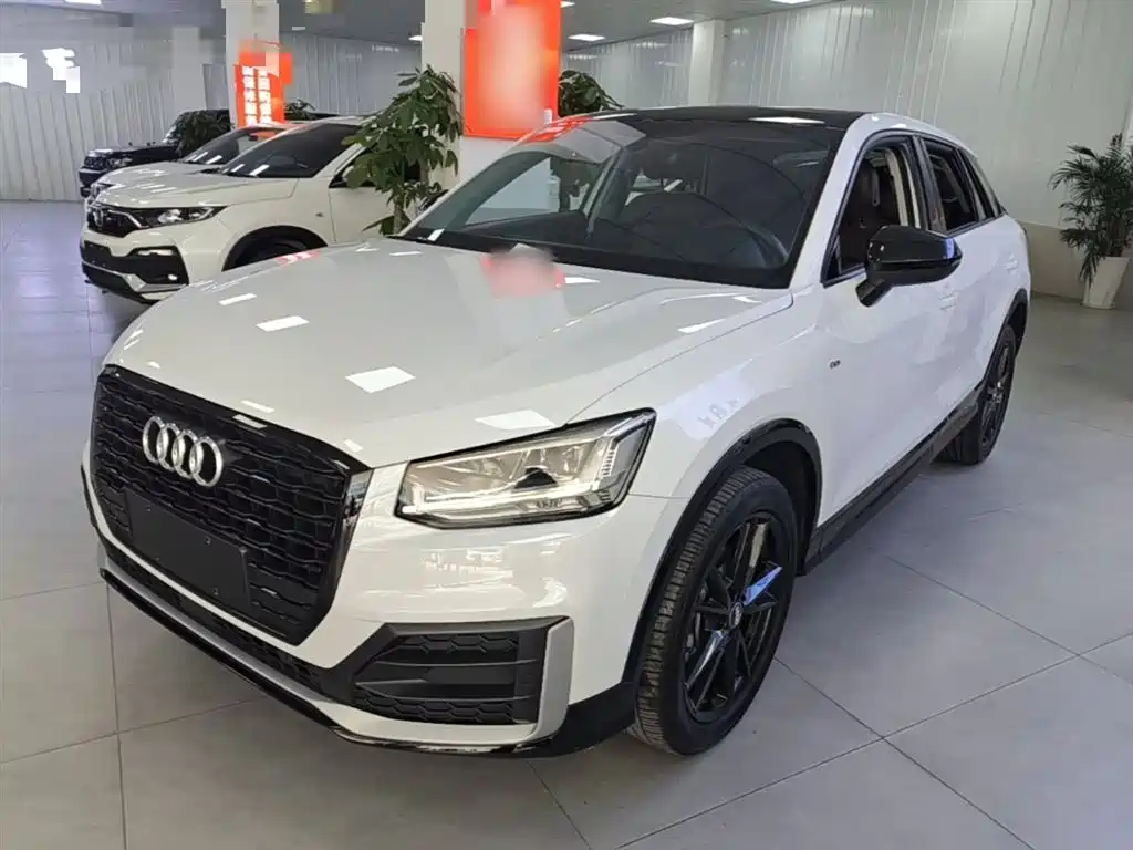 Audi Q2L 2021 35 TFSI Progressive Dynamic