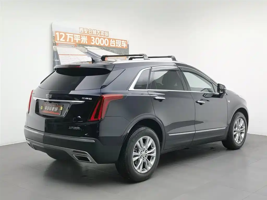 CADILLAC XT5