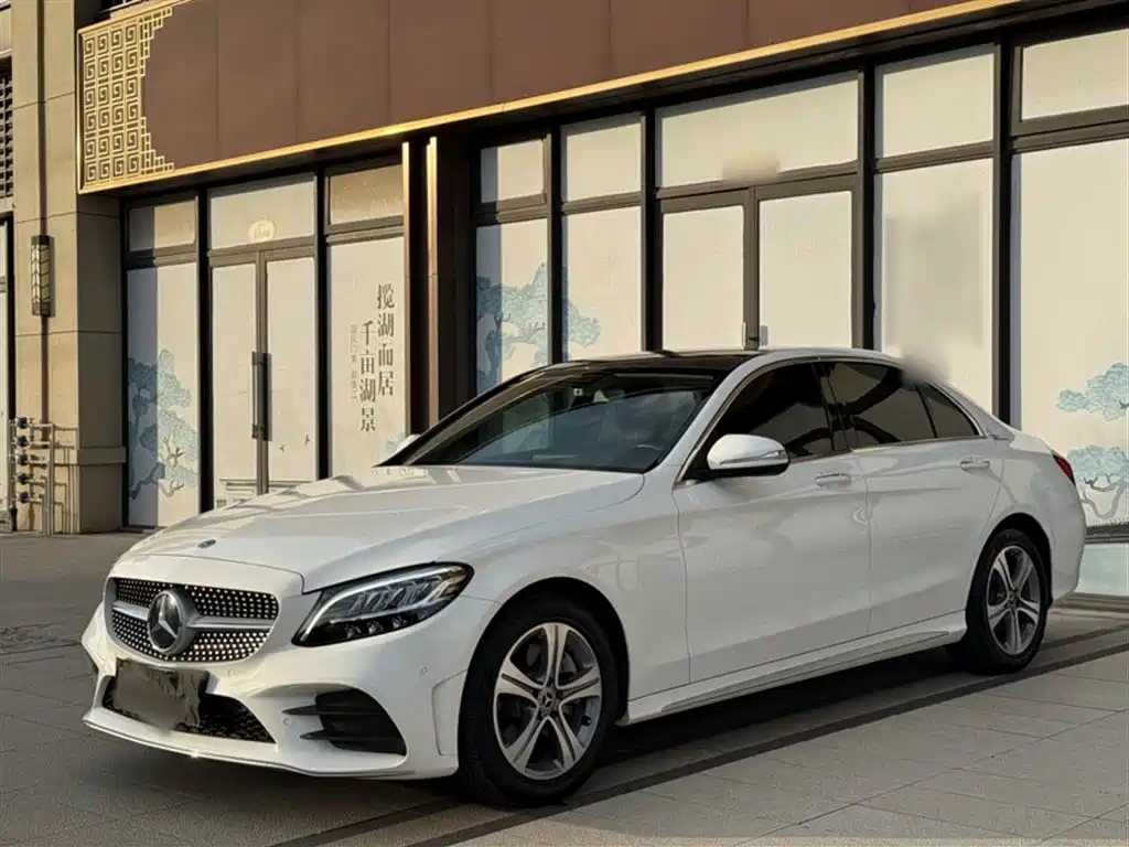 Mercedes-Benz C-Class 2019 Facelift C 260 L Sport фото 2