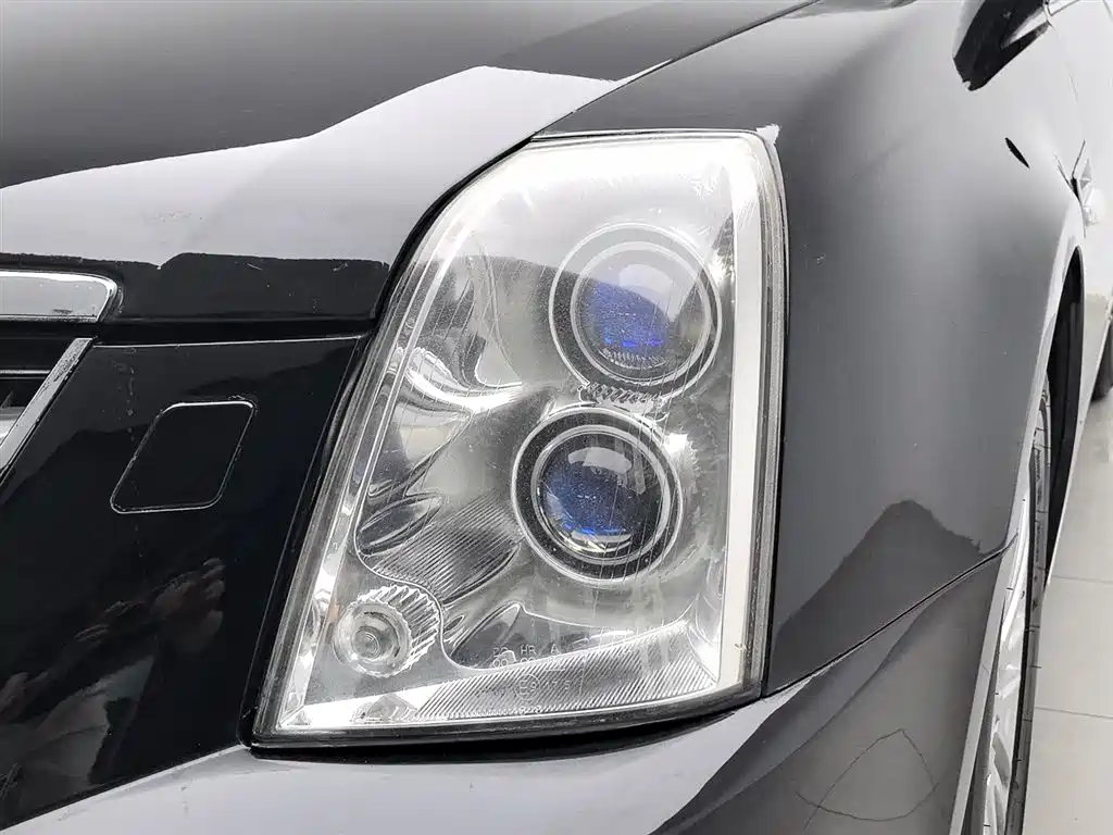 Cadillac SLS 2011 Model 2.0T Elite фото 7