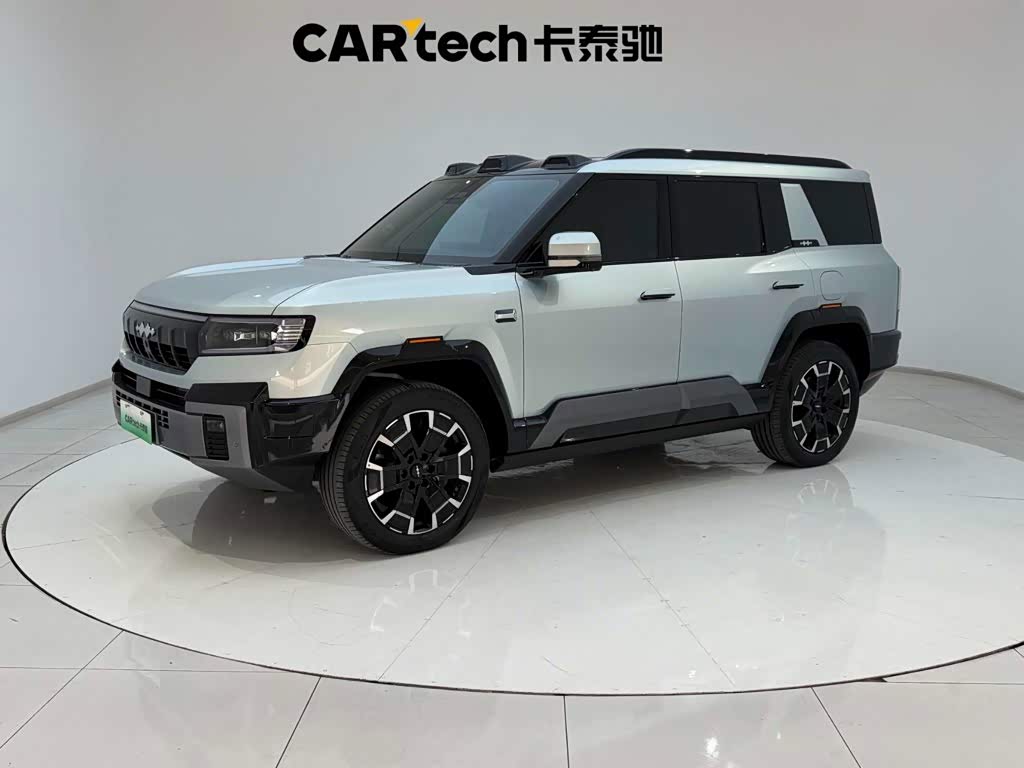 Fang Cheng Bao Leopard 8