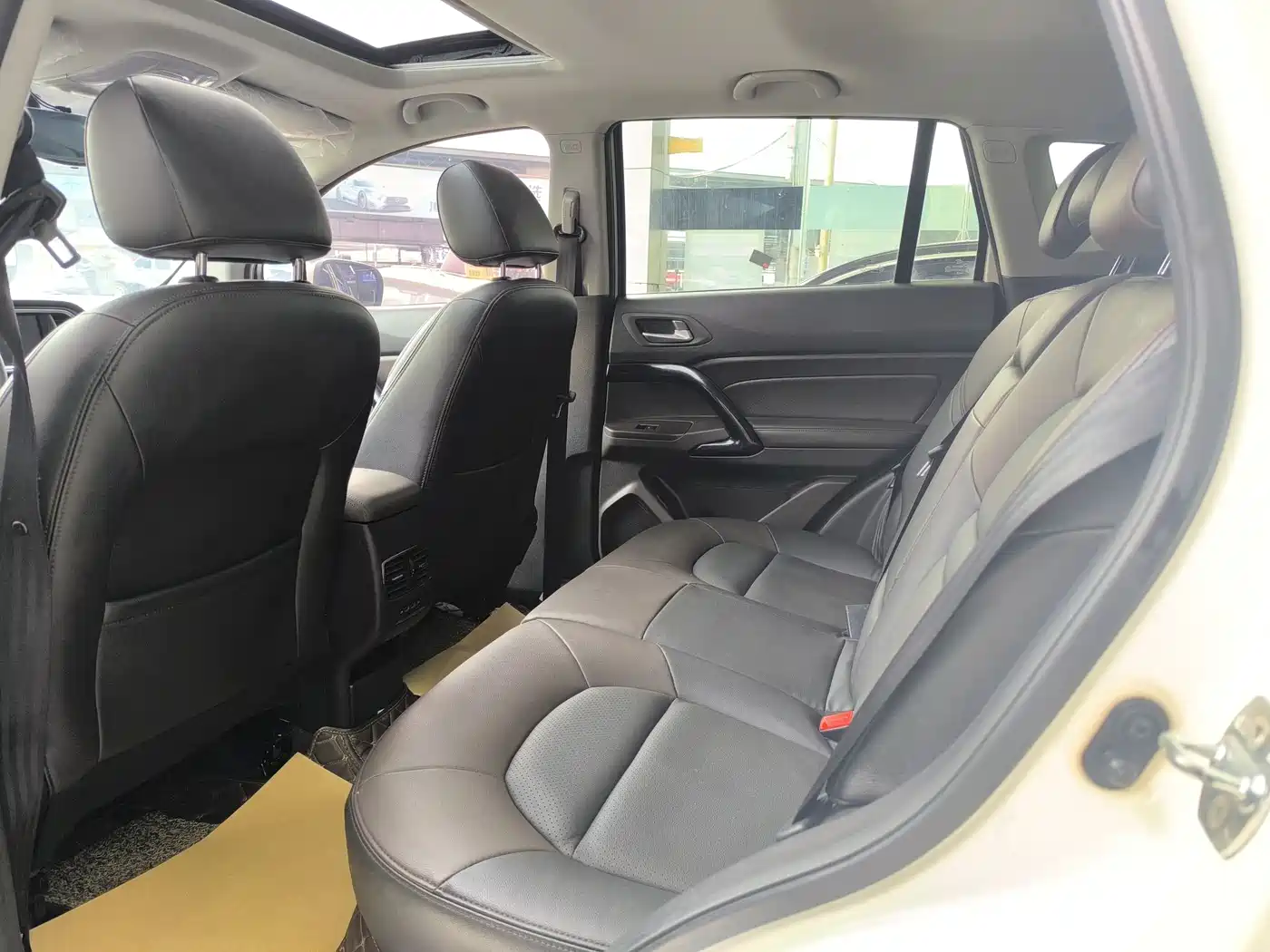 GAC Trumpchi Trumpchi GS4 2017 235T Automatic 2WD Luxury Smart Connected Edition фото 5