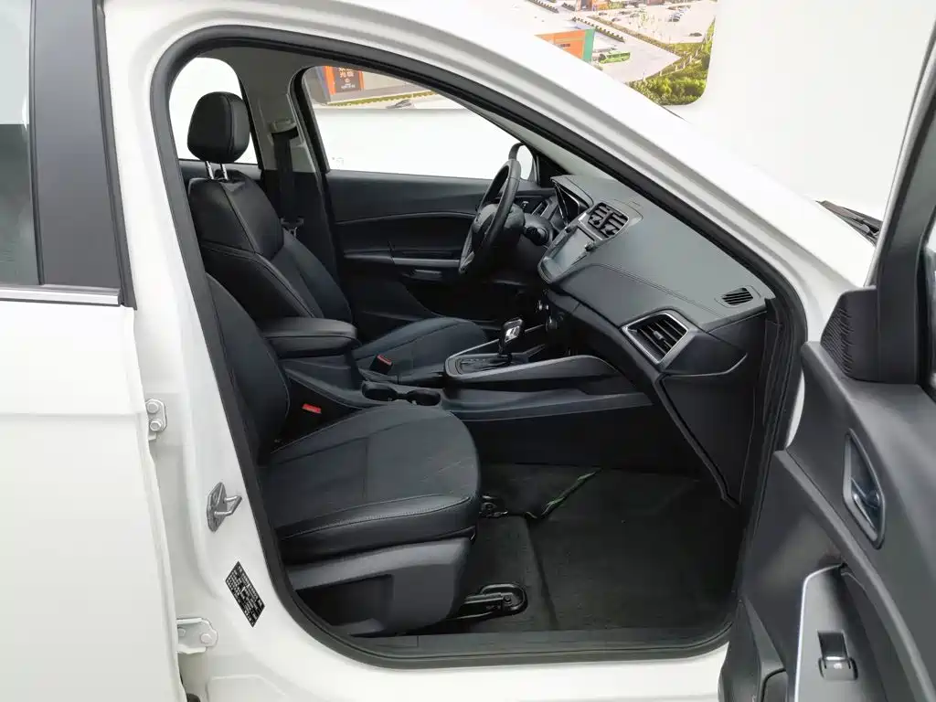 Ford Escort 2021 2019 Facelift 1.5L Auto Comfort Edition China VI