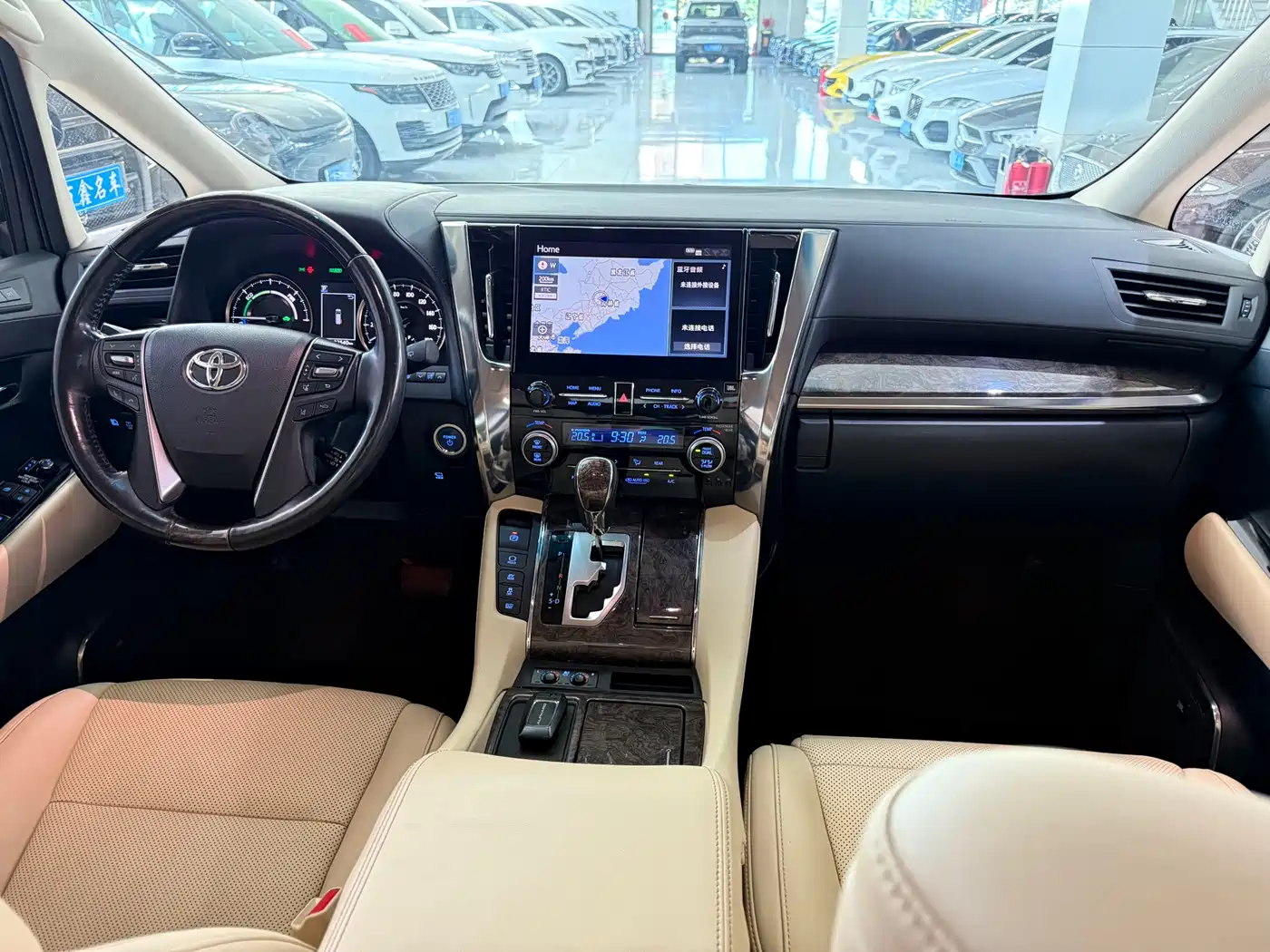 Toyota Alphard 2021 Hybrid 2.5L Premium фото 13