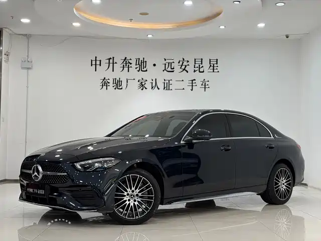 Mercedes-Benz C-Class 2025