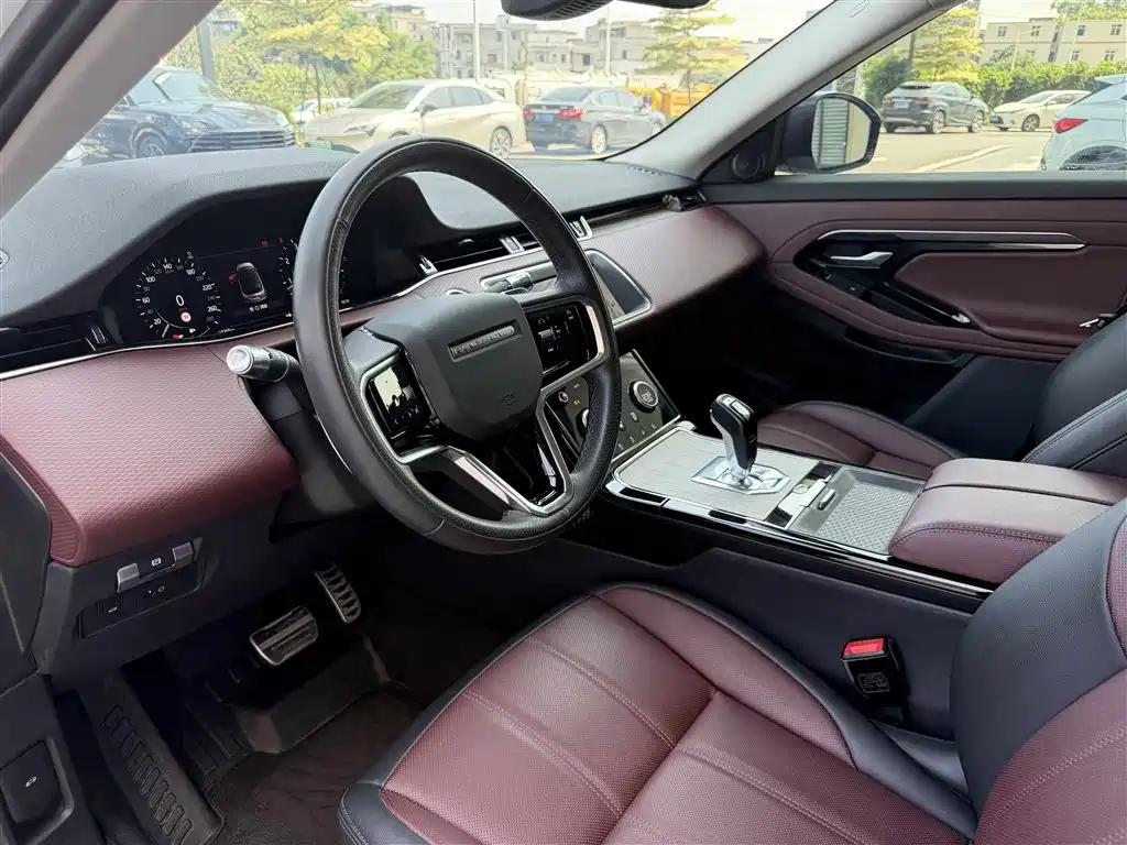 Land Rover Range Rover Evoque 2021 Range Rover Evoque L 249PS R-Dynamic S Performance Edition фото 15