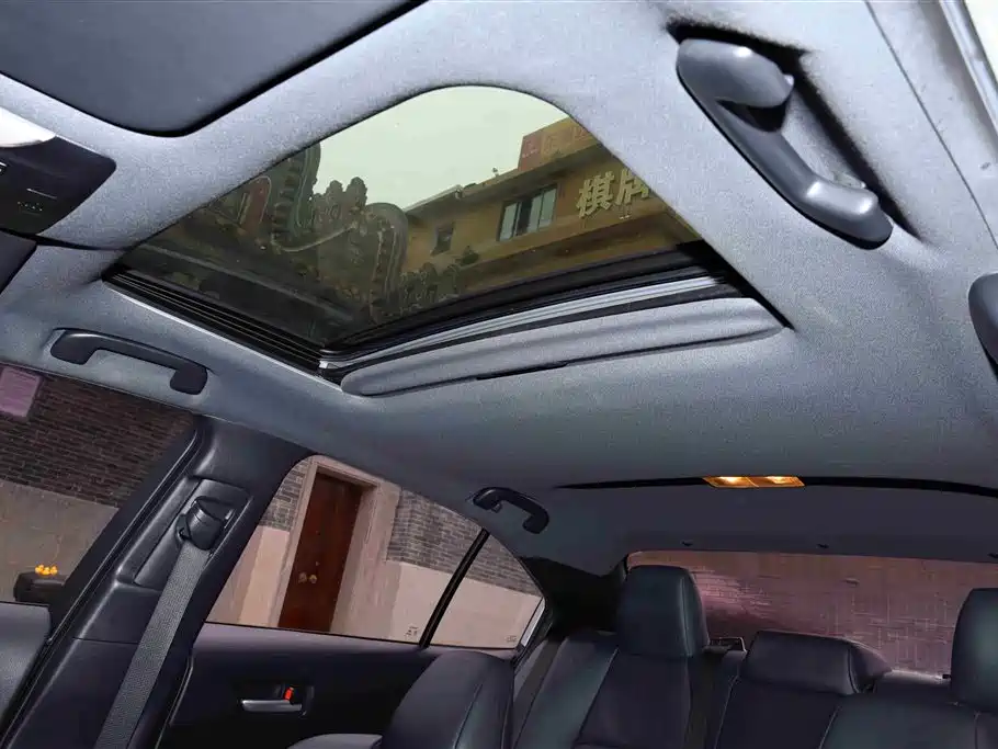 Toyota Levin 2021 185T CVT Luxury Edition фото 20