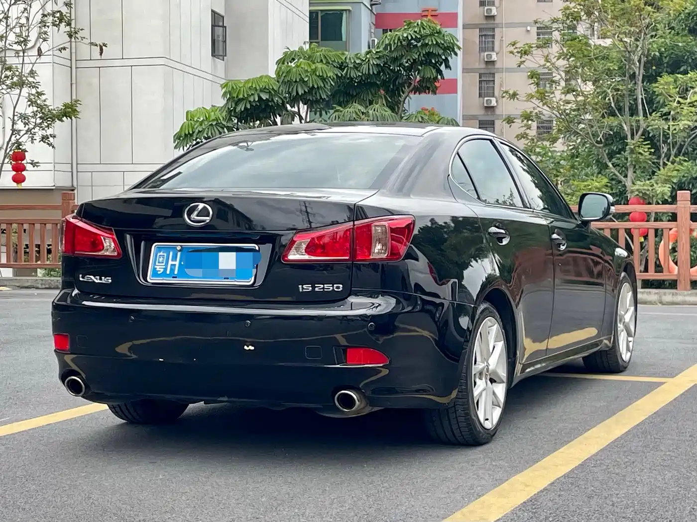 Lexus IS 2011 250 Sport фото 6