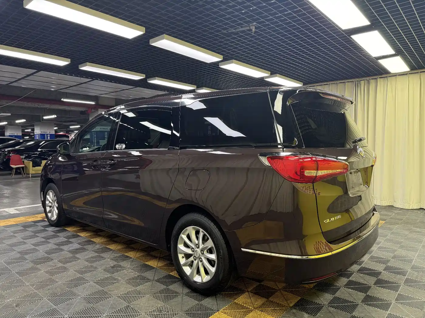 Buick GL8 2018 ES 28T Comfort Type China VI фото 6