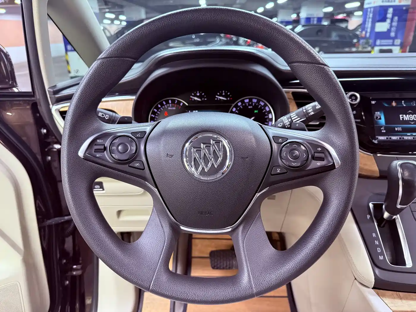 Buick GL8 2018 ES 28T Comfort Type China VI фото 28