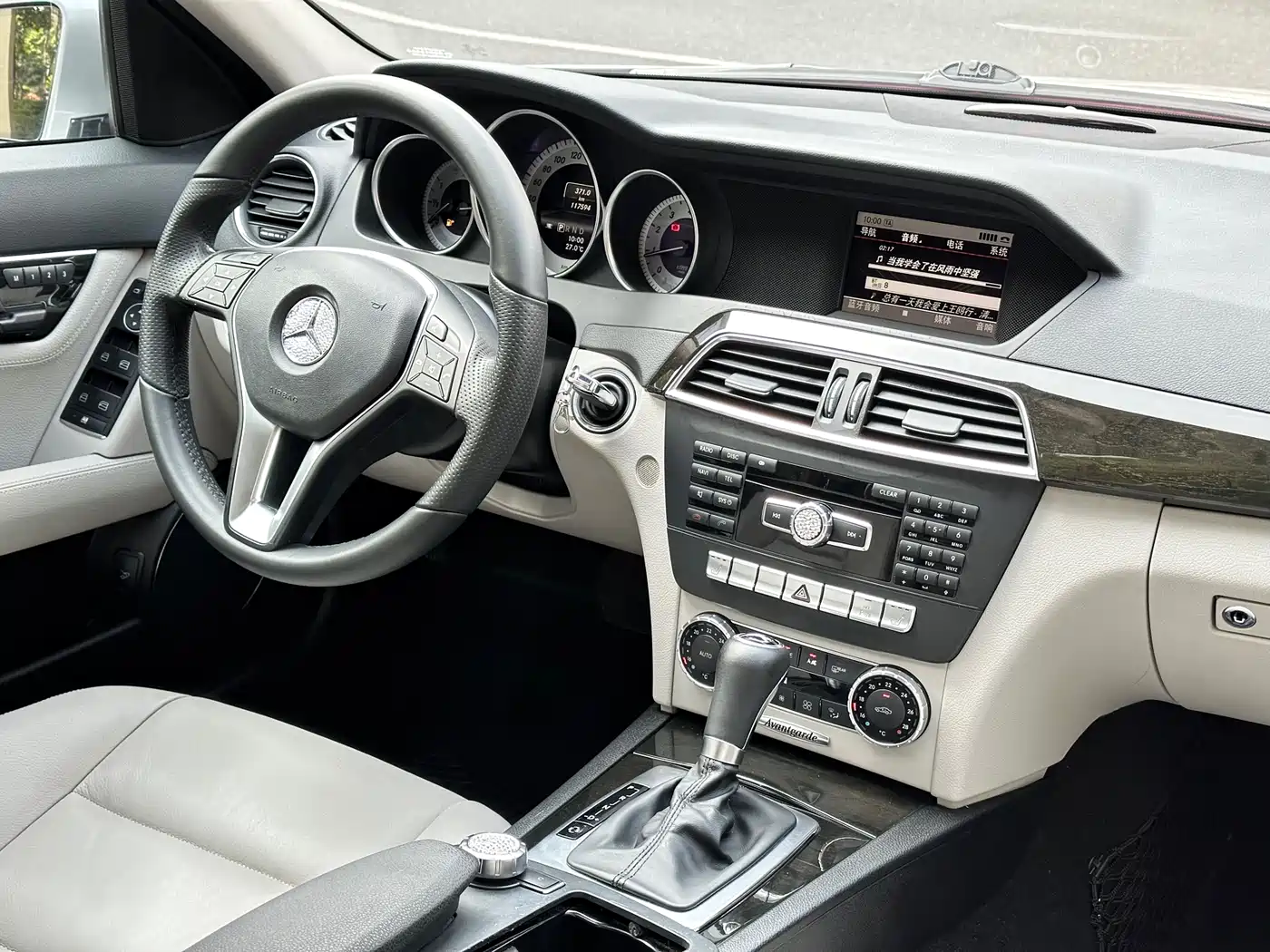 Mercedes-Benz C-Class 2013 C 260 CGI Fashion Edition фото 6