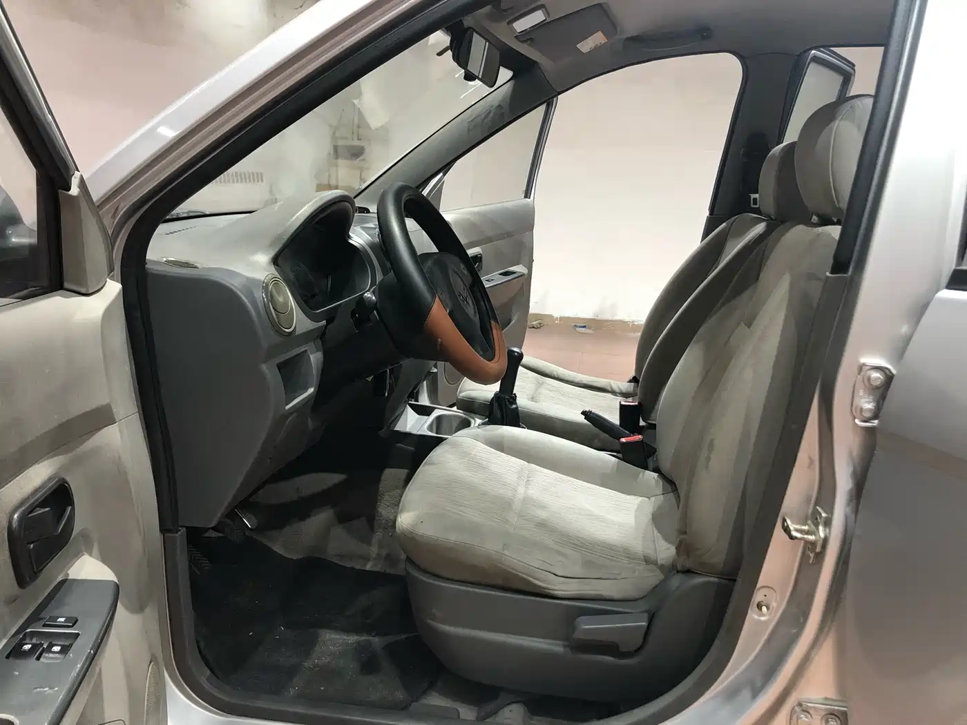Wuling Motors Wuling Hongguang 2014 2014 Model 1.2L Base Version China IV